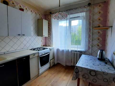 квартира за адресою Карагандинська вул., 9
