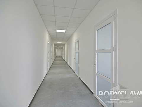 комерційна за адресою Соборна вул., 364в