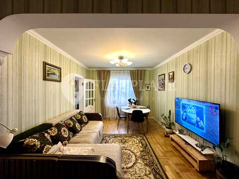 квартира за адресою Прилужна вул., 14-А
