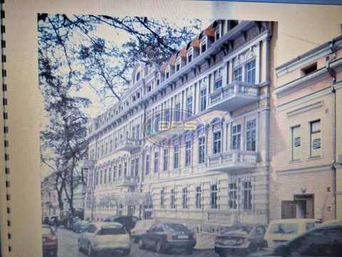 комерційна за адресою Гоголя вул., 23