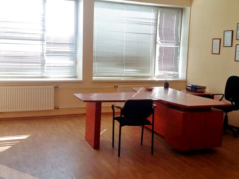 коммерческая по адресу Радистів ул., 54