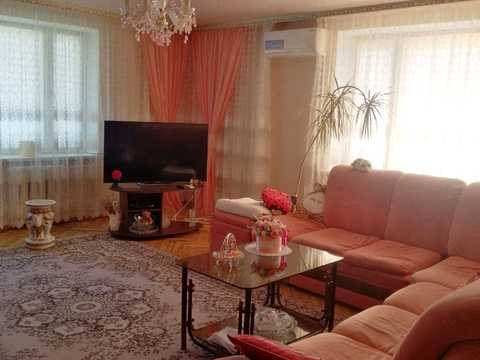квартира за адресою Паркова вул. (Савчука), 43