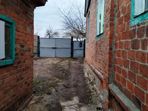 дом по адресу центральна