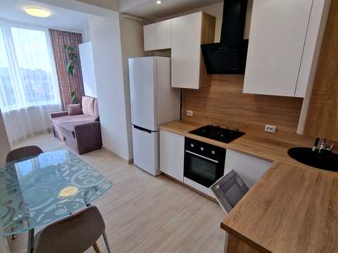 квартира по адресу Братская ул., 12