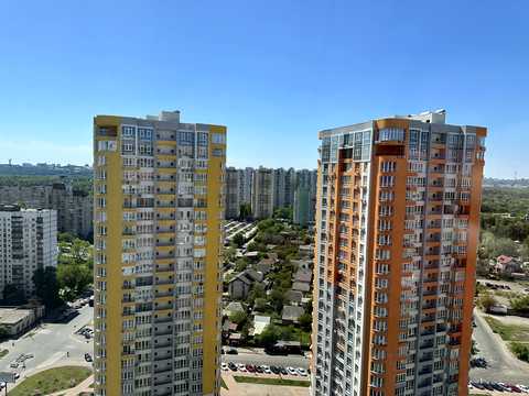 квартира за адресою Київ, Каховська вул., 62-А