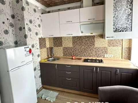 квартира за адресою Соборна вул. (50 років Жовтня), 36
