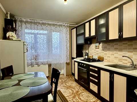 квартира за адресою Степана Бандери вул. (Попова), (31-В)