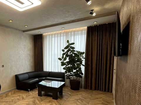 квартира по адресу Луговская ул., 248