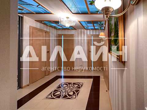 квартира за адресою Приходська вул., 58