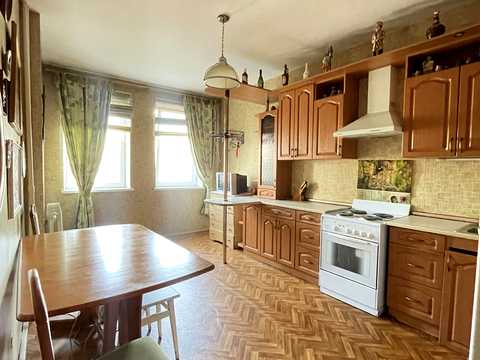 квартира за адресою Микільсько-Слобідська вул., 2-В