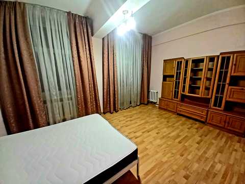квартира по адресу Ярослава Гашека бульв., 18