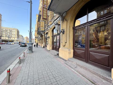 коммерческая по адресу Большая Васильковская ул. (Красноармейская), 1-3