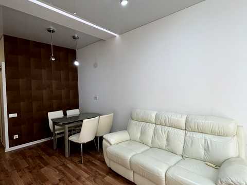 квартира за адресою Перлинна вул., 1