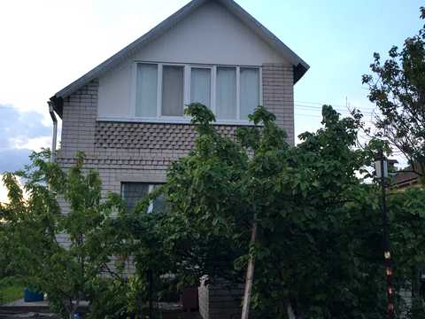 дом по адресу Центральна ул.