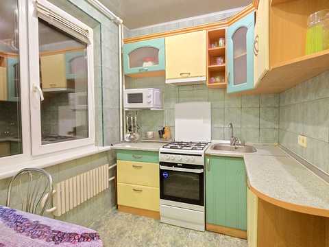 квартира по адресу Амосова ул. (Корчагінців), 9