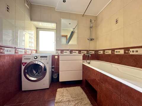 квартира по адресу Урловская ул., 12