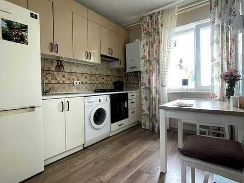 квартира за адресою Соборна вул., 348