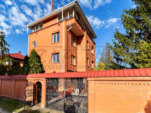 будинок за адресою Абрикосова, 1