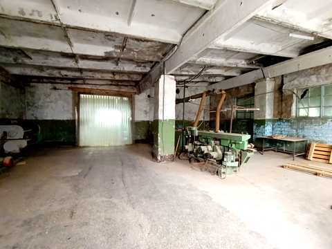 комерційна за адресою Дунаївці, Травнева, 2-А