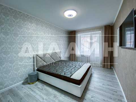 квартира за адресою В'ячеслава Зайцева вул., 18
