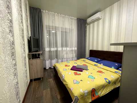квартира за адресою Добровольців вул., 4