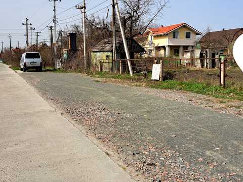 участок по адресу с. Зазимье, Садова ул.