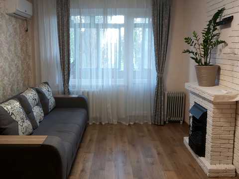 квартира по адресу Федора Караманиць ул. (Ватутіна), 82