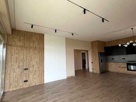 дом по адресу с. Святопетровское, Белогородская, 35