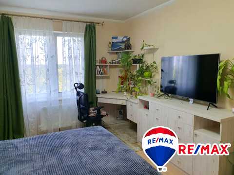 квартира за адресою Академіка Глушкова просп., 9-Є