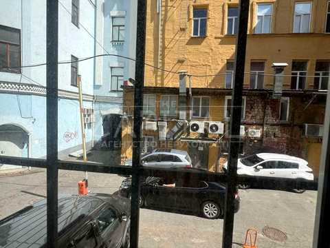коммерческая по адресу Крещатик ул. (Kreschatic), 26