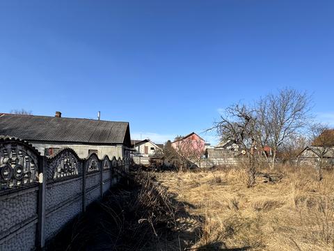 участок по адресу Князів Острозьких, 36