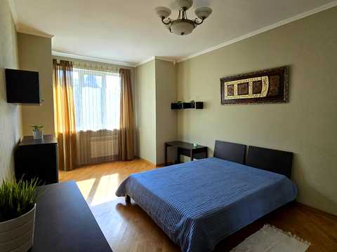 квартира по адресу Братская ул., 5
