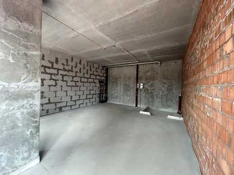 комерційна за адресою Набережна Перемоги вул., 128