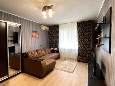 квартира за адресою Сергія Данченка вул., 5