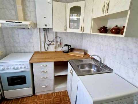 квартира за адресою Тролейбусна вул. (Степана Халтуріна), 5