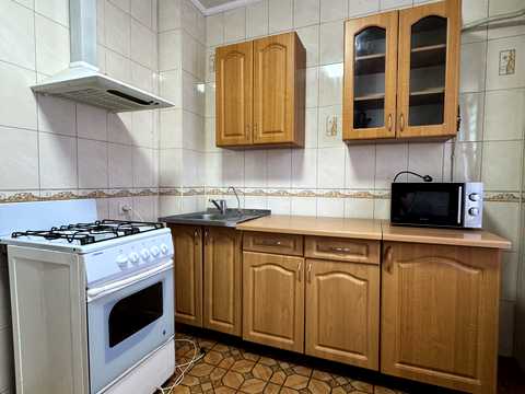 квартира за адресою Йорданська вул. (Лайоша Гавро), 7