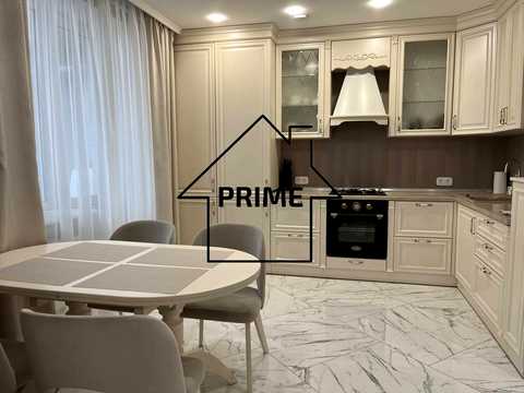 квартира за адресою майдан Незалежності пл., 1-Б