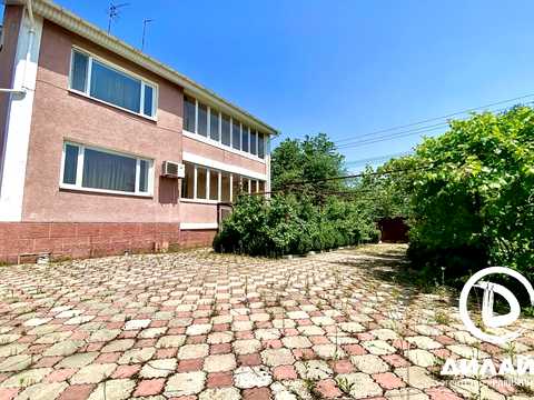 будинок за адресою Сільська вул., 111