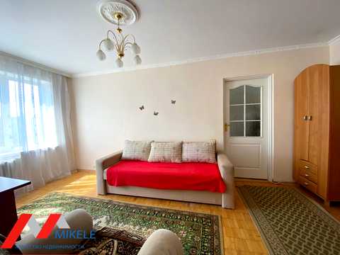квартира за адресою Дарницький бульв., 4