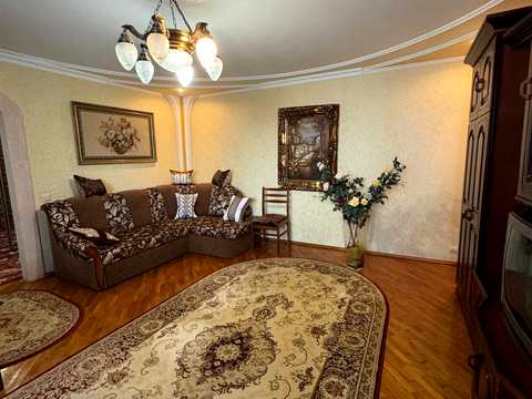 квартира за адресою Вишневецького бульв., 1