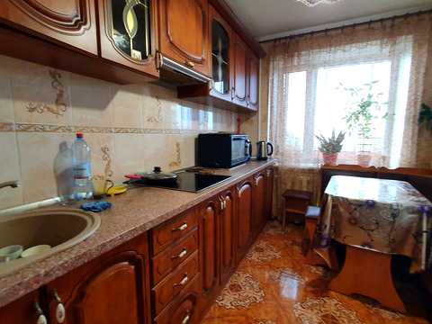 квартира по адресу Победы просп. (30-річчя Перемоги), 38