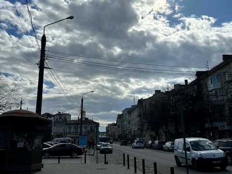 комерційна за адресою Галицька вул., 22а