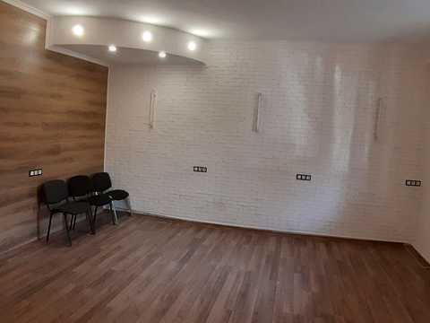 комерційна за адресою Казимира Малевича вул. (Боженка), 40