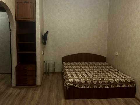 квартира за адресою Вавилових вул., 18