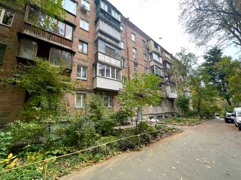 квартира за адресою Джона Маккейна вул. (Івана Кудрі), 43