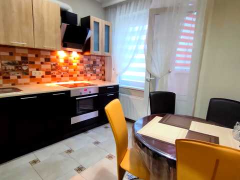 квартира по адресу Радужный массив ул., 19/1