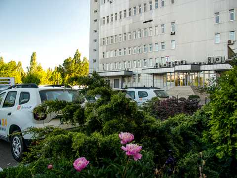 комерційна за адресою Героїв Космосу вул., 4