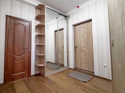 квартира за адресою Дмитра Луценка вул. (Крейсера "Аврора"), 12