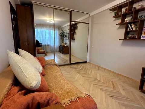квартира за адресою Чорних Запорожців вул. (Петра Запорожця), 6