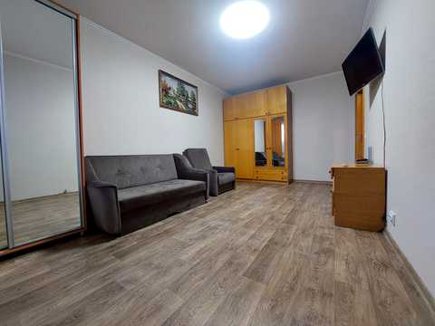 квартира за адресою Петра Григоренка просп., 27